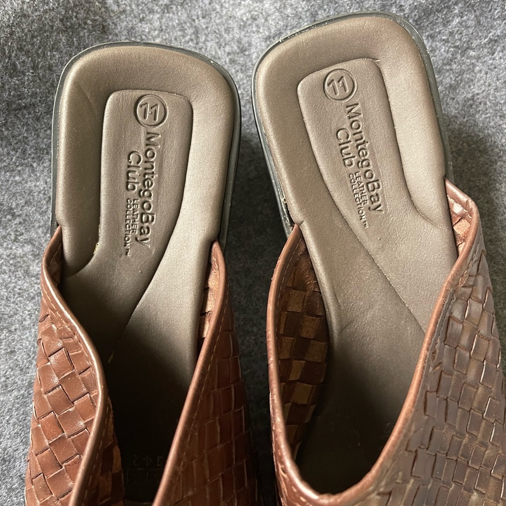 Quilted/woven style slippers - Picture 3 of 5